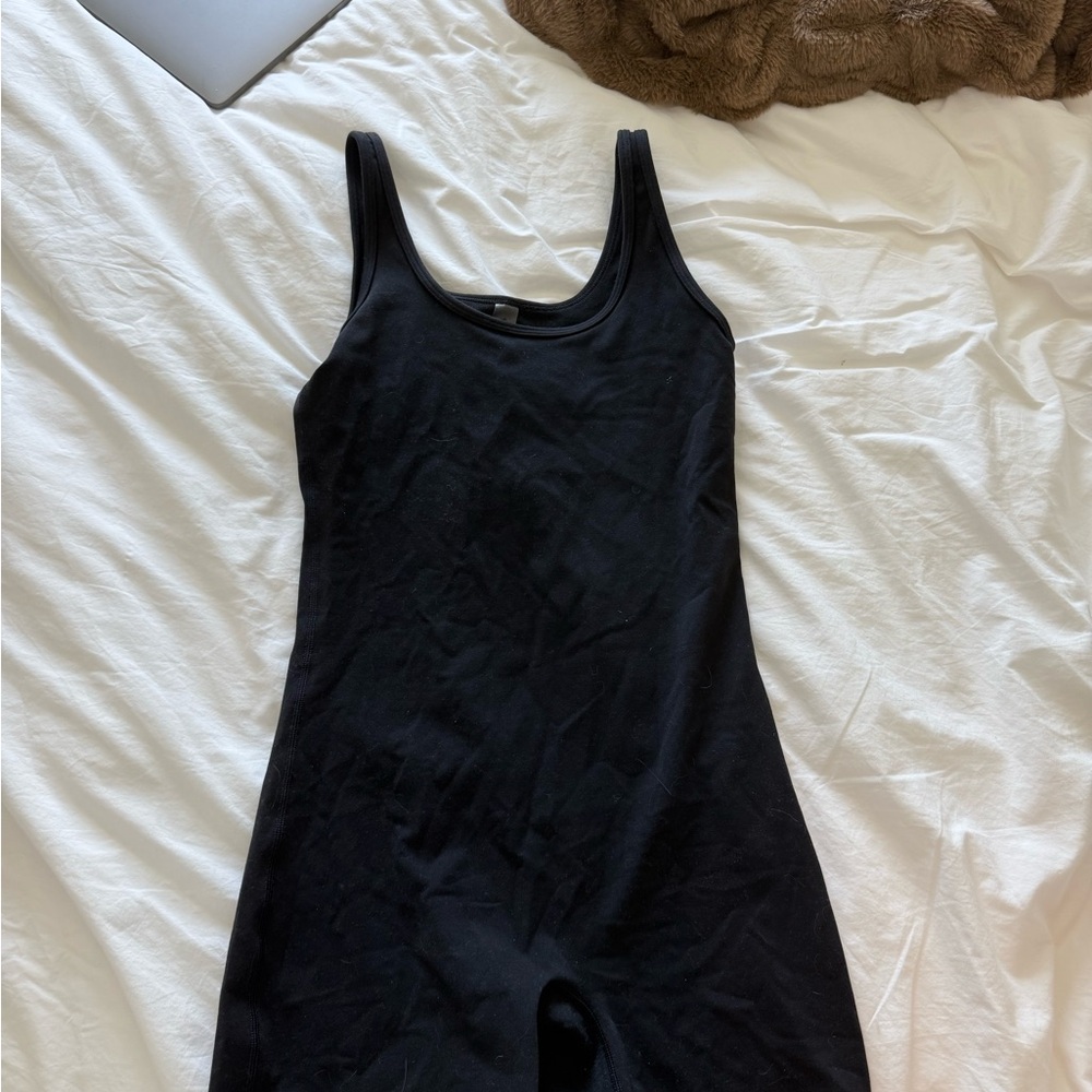Aritzia workout romper